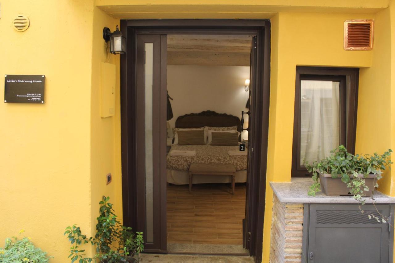 Livia'S Charming Room Trevignano Romano Luaran gambar